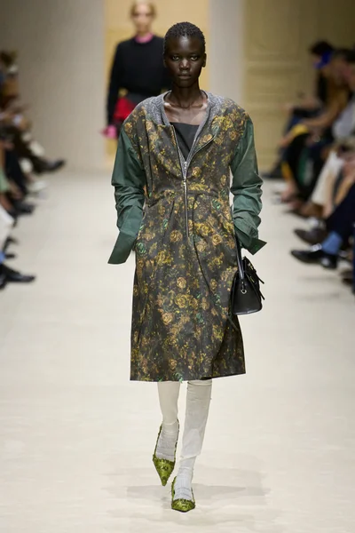 Look 20